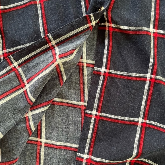 SILKY PLUS FLANNEL BUTTON UP SHIRT DRESS!! - Picture 6 of 11